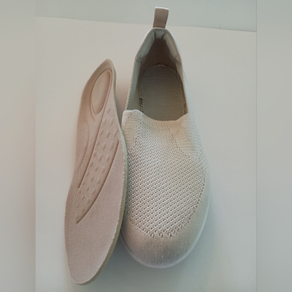Easy Spirit Ladies Cream Fabric Slip-Ons Sz 11M - Picture 5 of 6